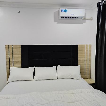 Lekki Continental Apartment Lagos Exterior photo