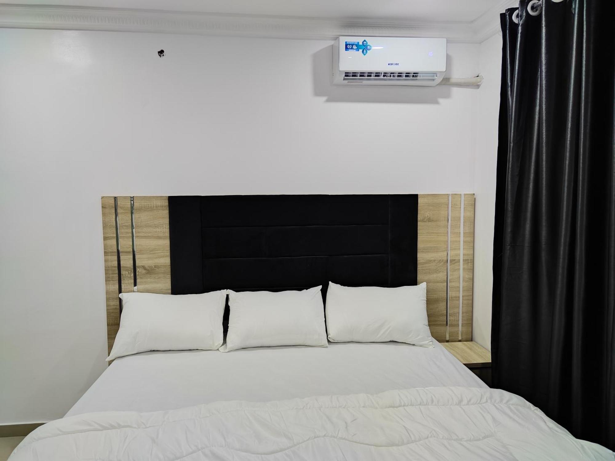 Lekki Continental Apartment Lagos Exterior photo